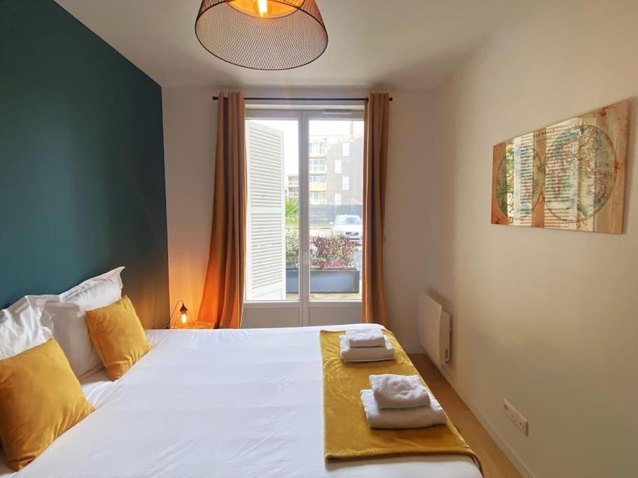 The Sunny ¤ Terrasse ¤ Proche Centre ¤ Parking ¤ Wifi Apartamento Amiens Exterior foto
